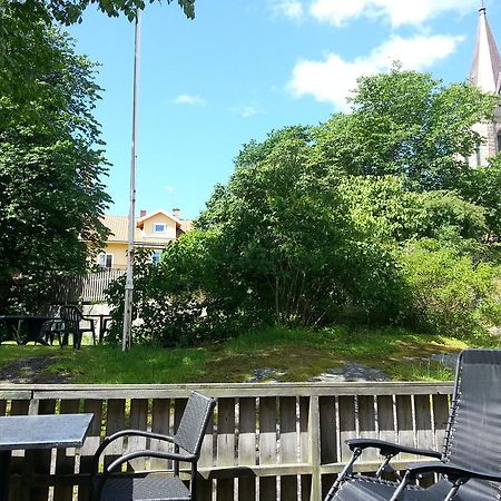 Fjaellbacka Pensionat Och Vandrarhem Exterior foto